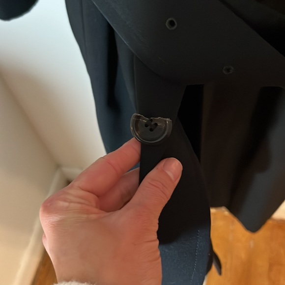 Large Burberry trench coat - Picture 6 of 12